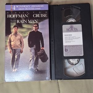 Rain Man VHS – 1988 Best Picture Winner – Dustin Hoffman & Tom Cruise